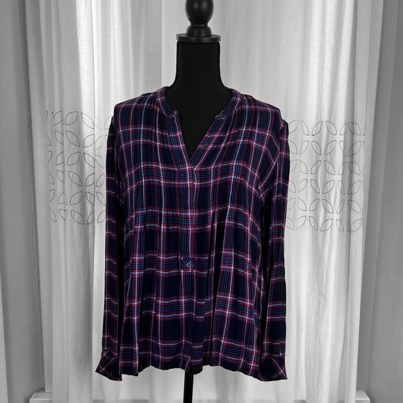 Flannel top 🖤 - Picture 1 of 14